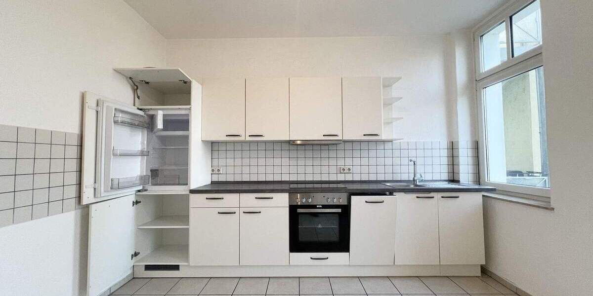 2-Raum-Wohnung mit Einbauküche, Balkon, Dusch- und Wannenbad ab sofort bezugsfertig! 2 zimmer