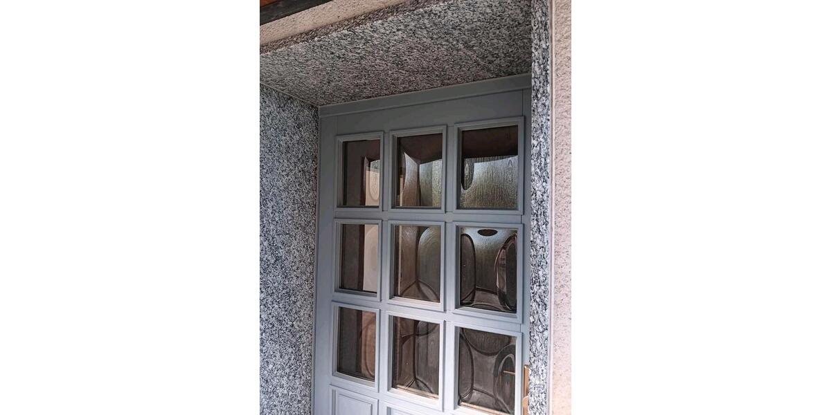 Hochparterre Pölzig - 1 Zimmer, 35 m&sup2;, 300&euro; | Angebot:26696029