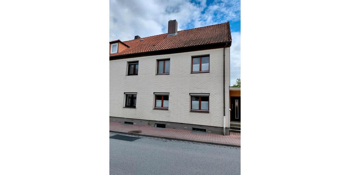 Etagenwohnung Delligsen - 4 Zimmer, 88 m&sup2;, 490&euro; | Angebot:26549351