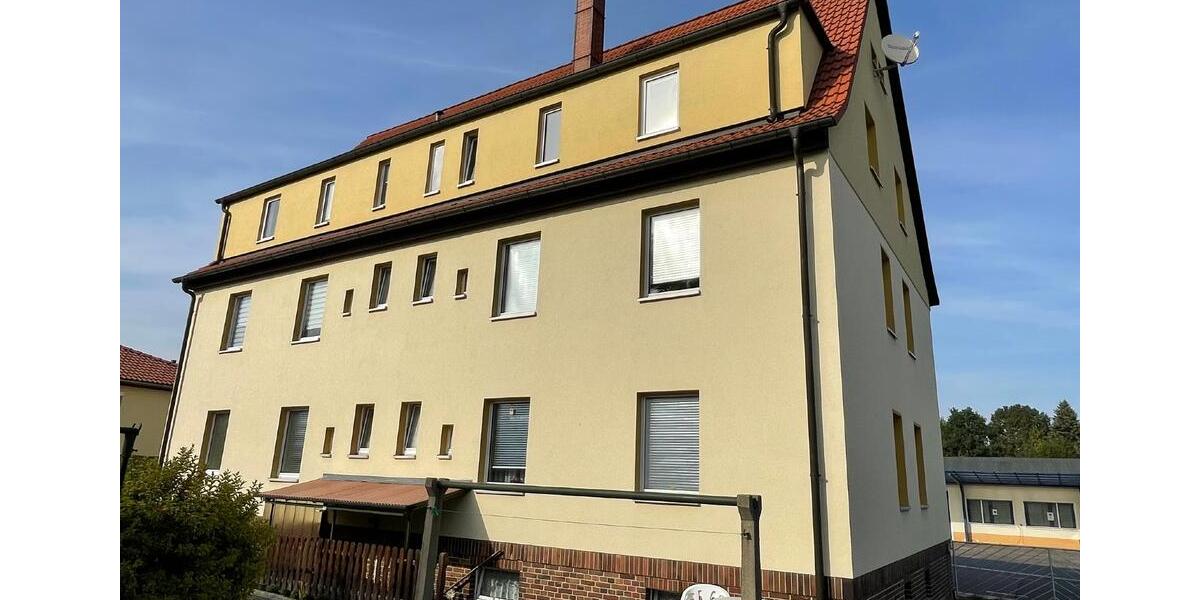 Dachgeschoßwohnung Limbach-Oberfrohna Oberfrohna - 2.5 Zimmer, 57 m&sup2;, 340&euro; | Angebot:26131610