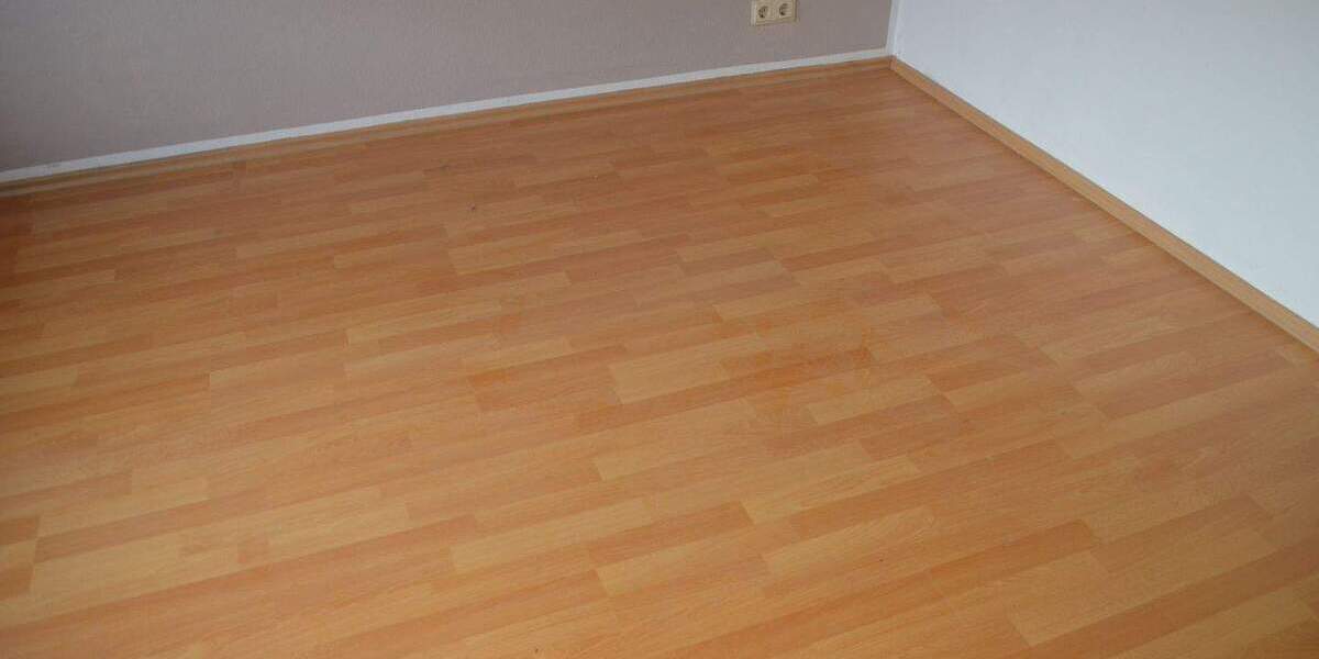 Etagenwohnung Grävenwiesbach Mönstadt - 4 Zimmer, 96 m&sup2;, 800&euro; | Angebot:25800222