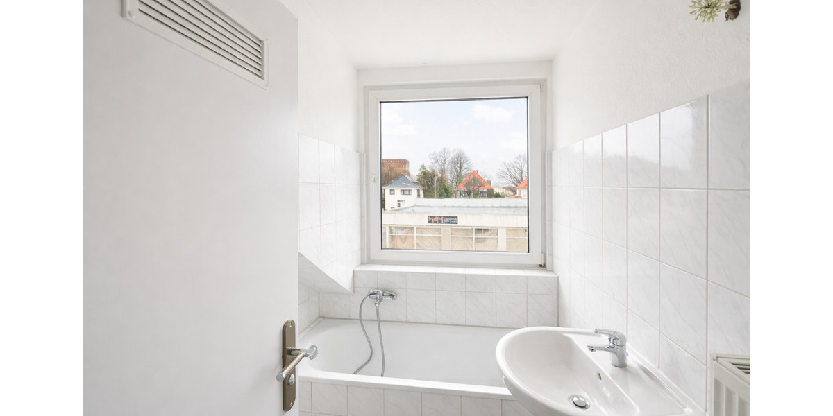 Dachgeschoßwohnung Bremerhaven Wulsdorf - 3 Zimmer, 67 m&sup2;, 515&euro; | Angebot:25716115