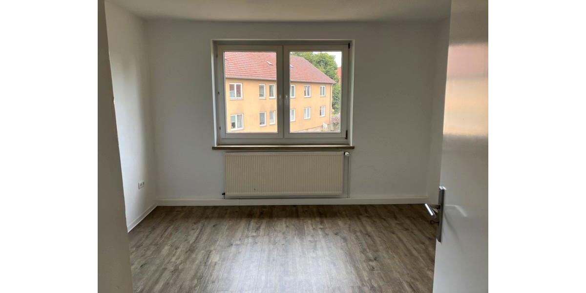 Etagenwohnung Kassel Harleshausen - 3 Zimmer, 56 m&sup2;, 457&euro; | Angebot:25892266