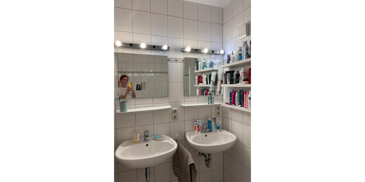 Etagenwohnung München Schwanthalerhöhe - 4 Zimmer, 95 m&sup2;, 2.140&euro; | Angebot:26289823