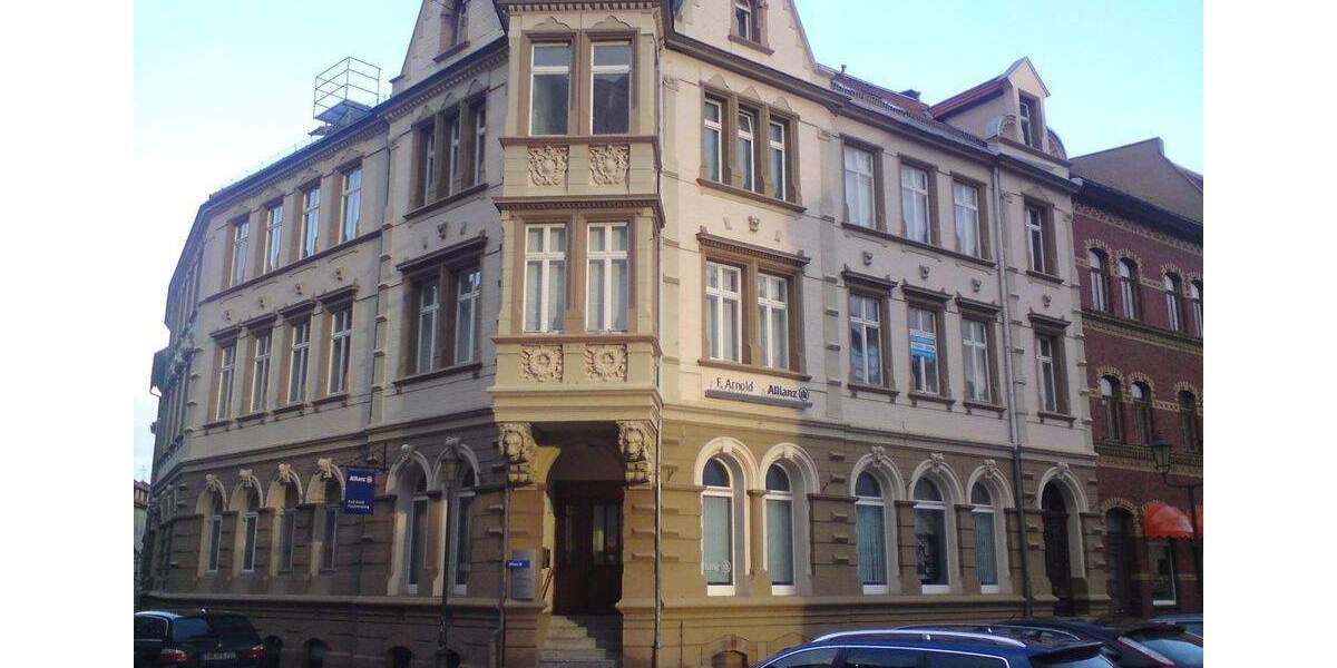 +++ Helle 3 -Zimmer Wohnung am Markt von Kahla zu vermieten +++ 3 zimmer