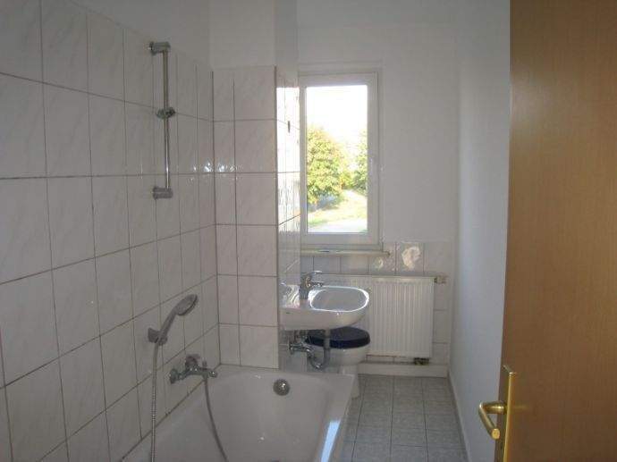 Etagenwohnung Weißenfels - 3 Zimmer, 59 m&sup2;, 395&euro; | Angebot:26672271