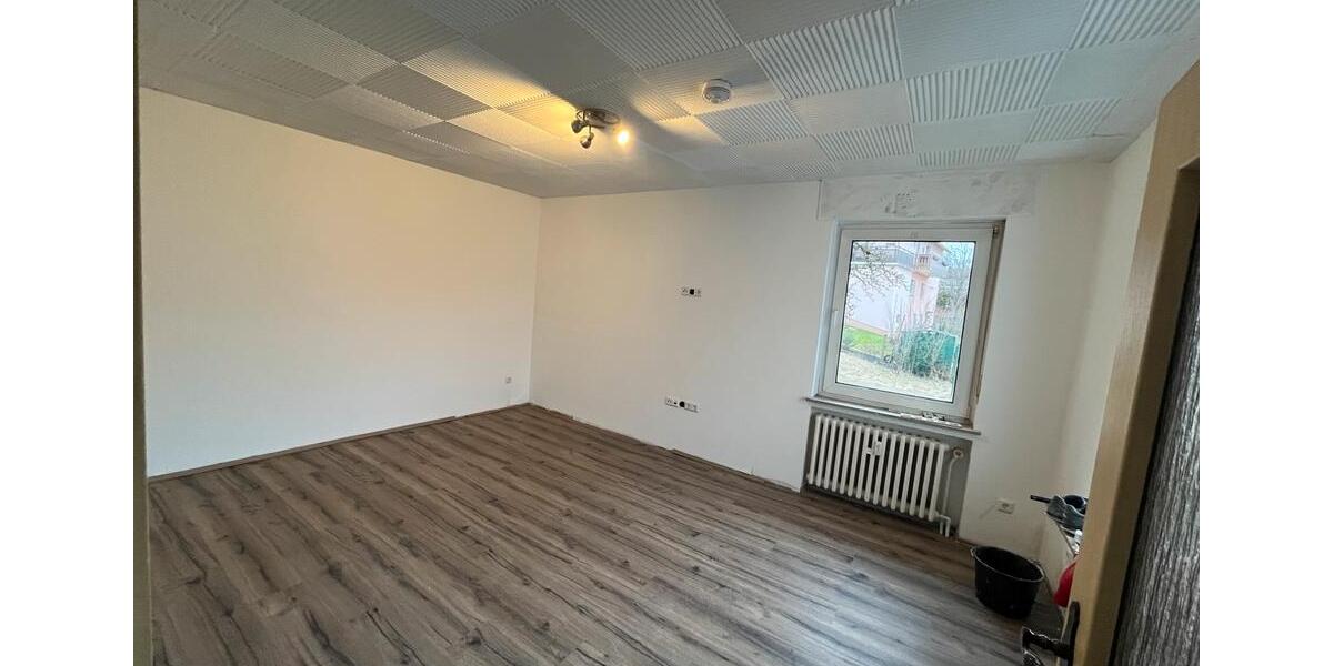 Erdgeschoßwohnung Bad Hersfeld - 3.5 Zimmer, 76 m&sup2;, 800&euro; | Angebot:25161516