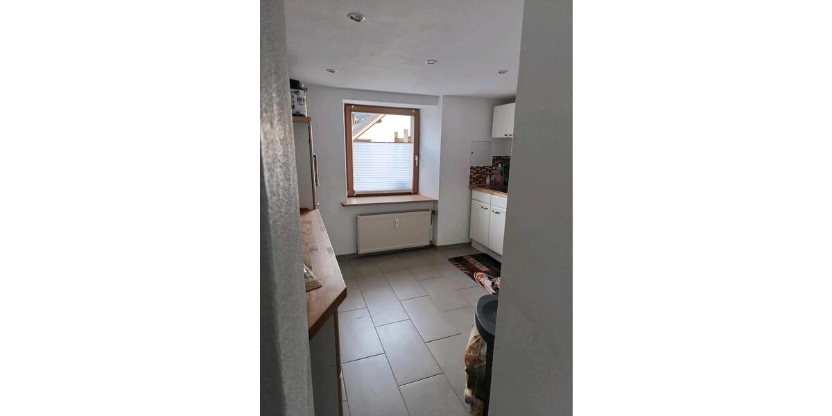 Etagenwohnung Görwihl - 6 Zimmer, 175 m&sup2;, 1.500&euro; | Angebot:26423402