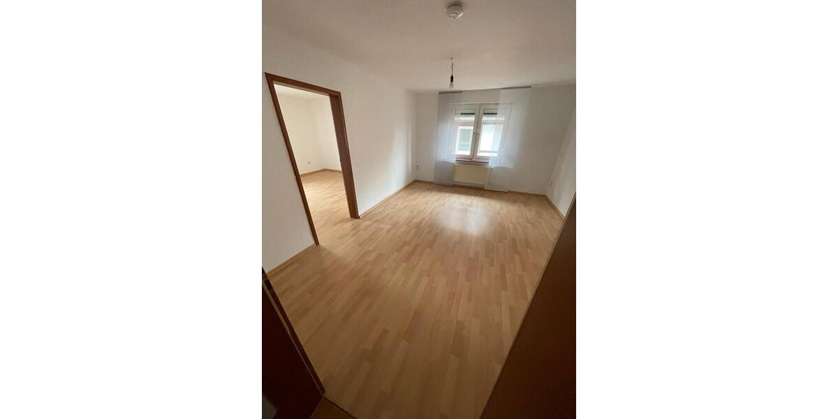 Etagenwohnung Duderstadt - 7 Zimmer, 140 m&sup2;, 1.160&euro; | Angebot:25902918