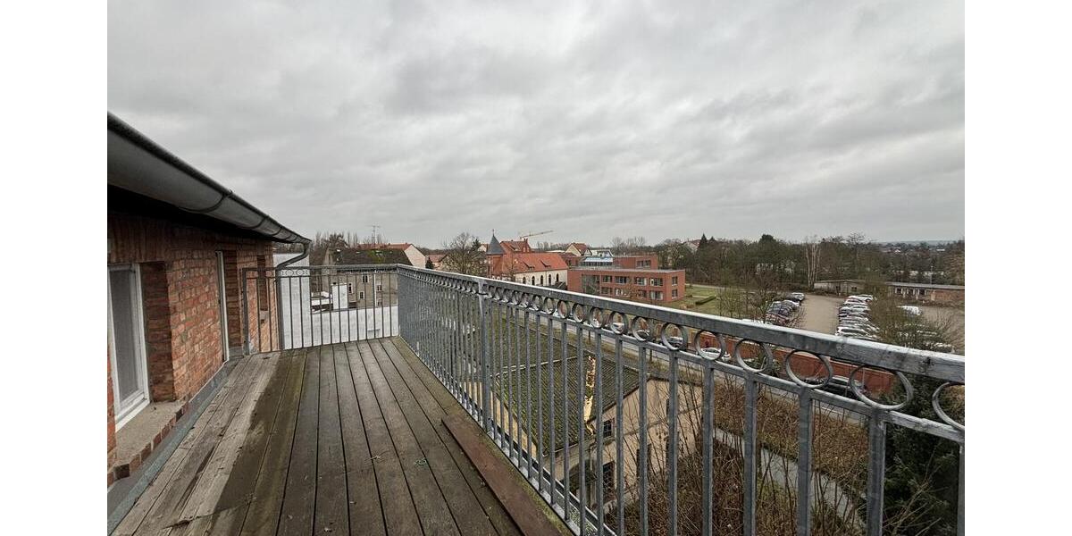 Dachgeschoßwohnung Stendal - 1.5 Zimmer, 53 m&sup2;, 368&euro; | Angebot:26008358