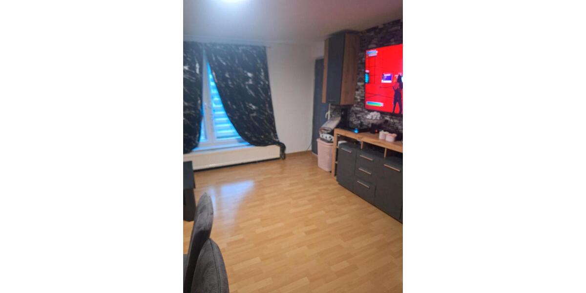 Erdgeschoßwohnung Selb - 3 Zimmer, 70 m&sup2;, 650&euro; | Angebot:25840257