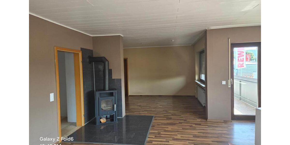 Etagenwohnung Otzberg - 4 Zimmer, 120 m&sup2;, 1.250&euro; | Angebot:25082745