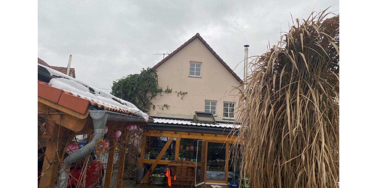 Einfamilienhaus Gemünden (Wohra) - 7 Zimmer, 185 m&sup2;, 1.500&euro; | Angebot:25315558