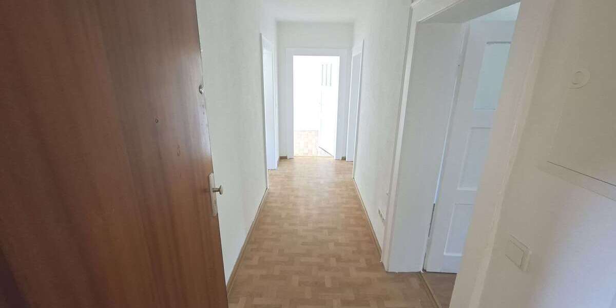 Etagenwohnung Aschaffenburg Stadtmitte - 3 Zimmer, 70 m&sup2;, 700&euro; | Angebot:27285845