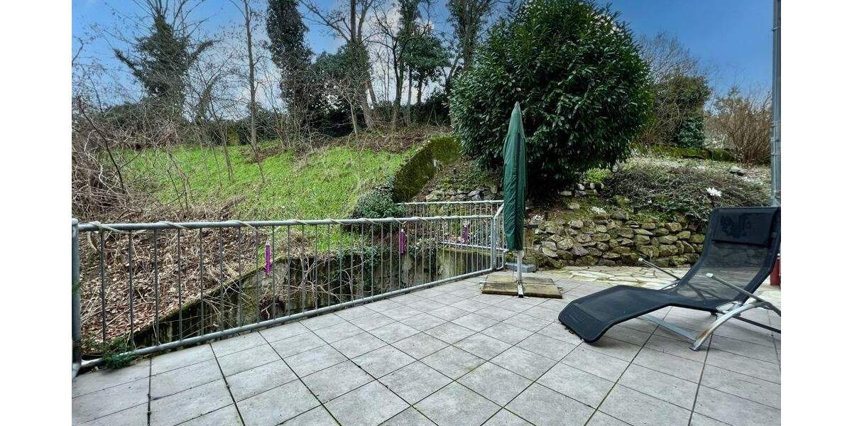 Etagenwohnung Lorsch - 2 Zimmer, 102 m&sup2;, 1.095&euro; | Angebot:24545492