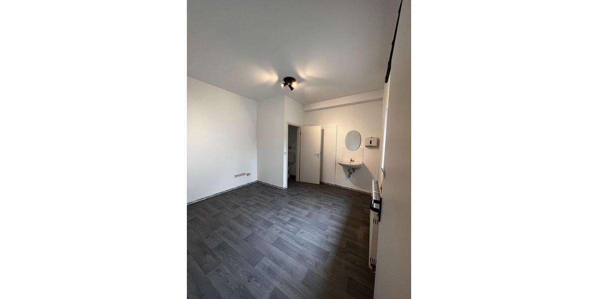 Gewerbeobjekt Kösching - 250&euro; | Angebot:25451928