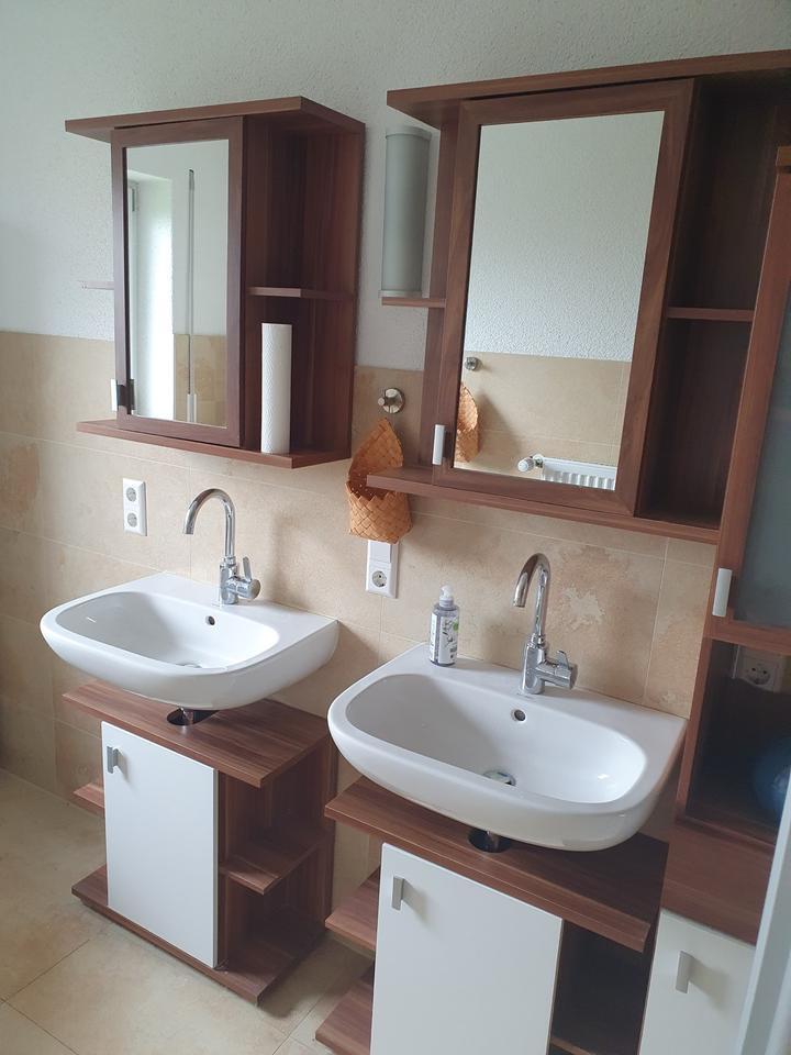 Helles Zimmer in ruhiger WG, saniert, Warmmiete, alles inkl.