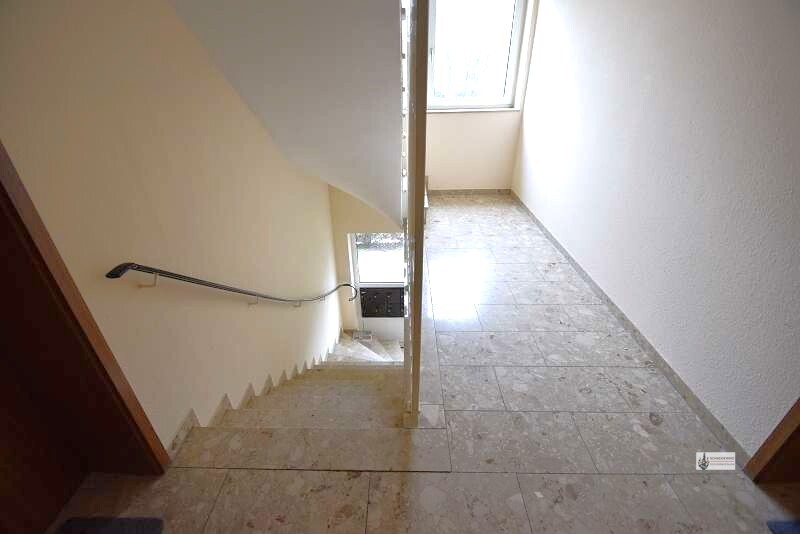 OG Wohnung für 2 Personen wird bis April 26 frisch renoviert am Zentrum von Syke + Garage + Balkon - Etagenwohnung Syke | Angebot:25097570