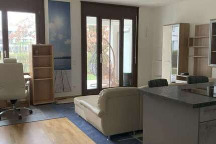 Wohnung zum Mieten in Berlin 1.015 € 61.54 m²
