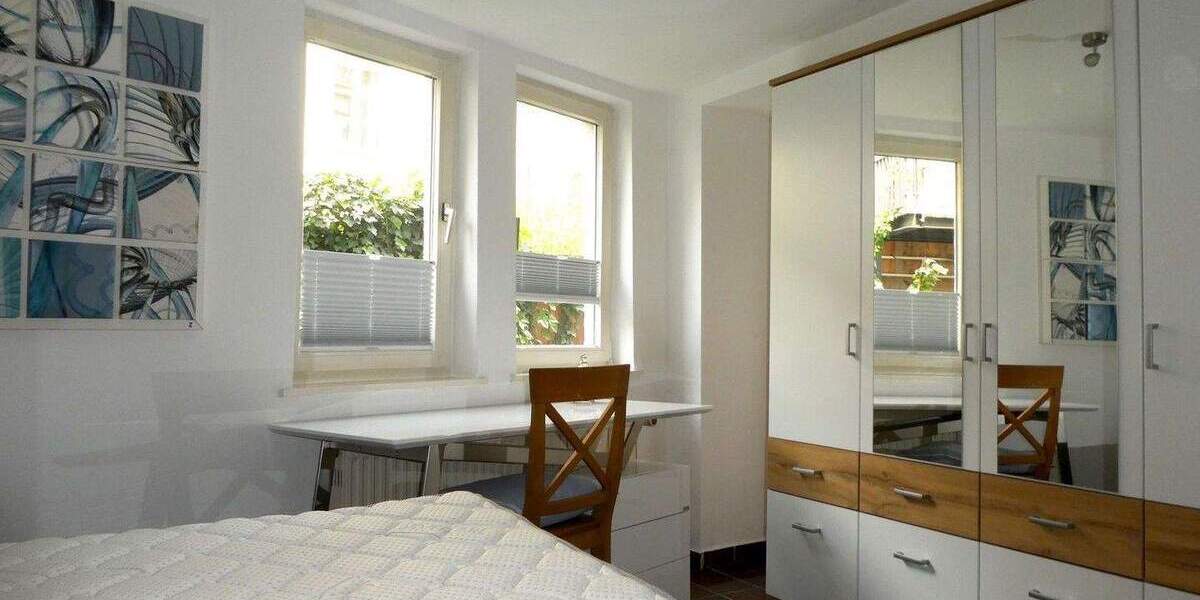 Etagenwohnung Esslingen Stadtmitte - 2 Zimmer, 50 m&sup2;, 900&euro; | Angebot:25094871