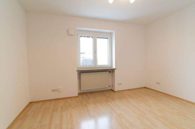 Etagenwohnung Großmehring - 3 Zimmer, 115 m&sup2;, 1.150&euro; | Angebot:25768769