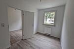 Etagenwohnung Dessau-Roßlau Brambach - 4 Zimmer, 65 m&sup2;, 389&euro; | Angebot:26549414
