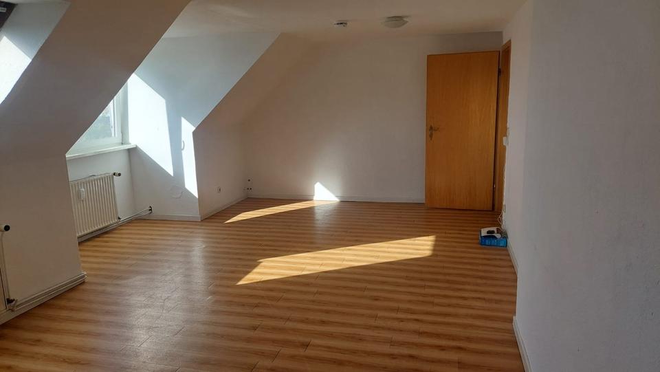 Dachgeschoßwohnung Flensburg - 2 Zimmer, 60 m&sup2;, 540&euro; | Angebot:24793485