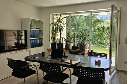 Büro oder Praxis für Heilpraktiker und Co. *Stellplatz *Terrasse 3 zimmer
