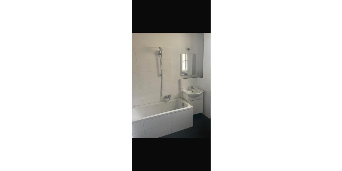 Etagenwohnung Augsburg Oberhausen - 2 Zimmer, 64 m&sup2;, 1.300&euro; | Angebot:26603784