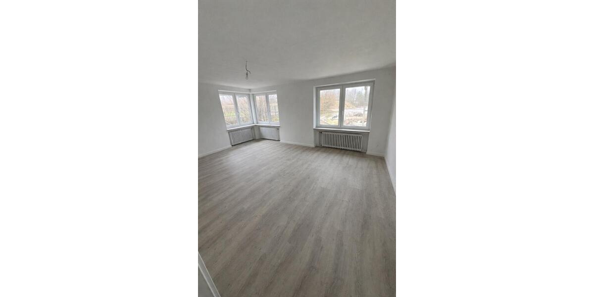 Erdgeschoßwohnung Visselhövede - 4 Zimmer, 110 m&sup2;, 1.000&euro; | Angebot:24966015