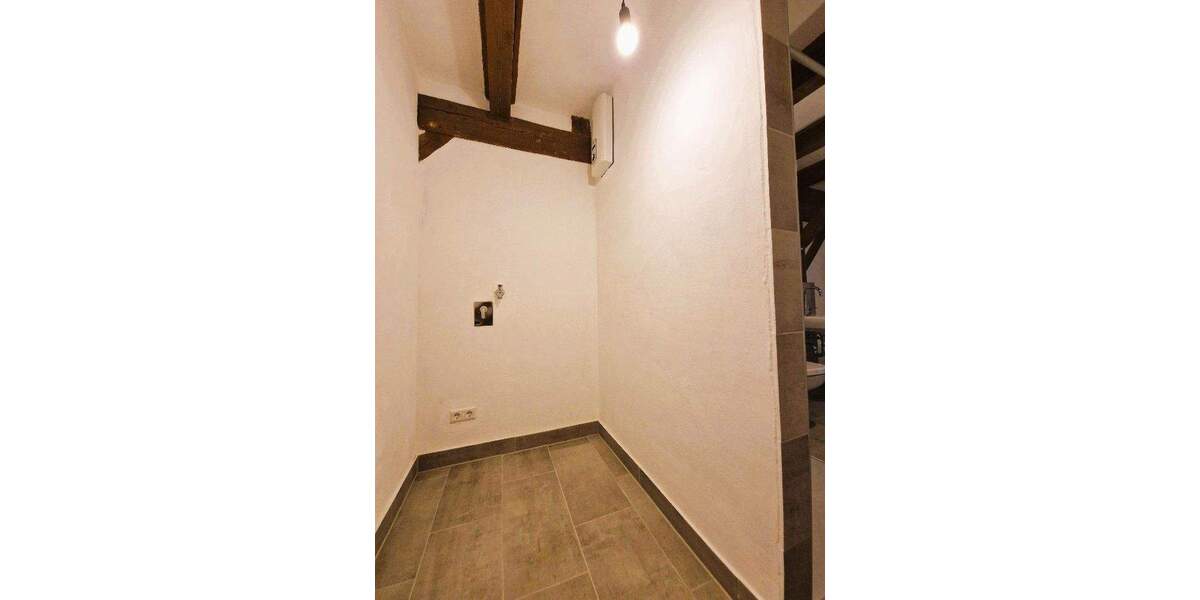 Etagenwohnung Wolfsburg Ehmen - 4 Zimmer, 125 m&sup2;, 1.569&euro; | Angebot:25760389