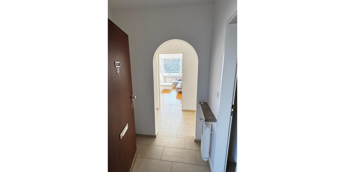 Etagenwohnung Grasbrunn - 2 Zimmer, 62 m&sup2;, 2.200&euro; | Angebot:26582353