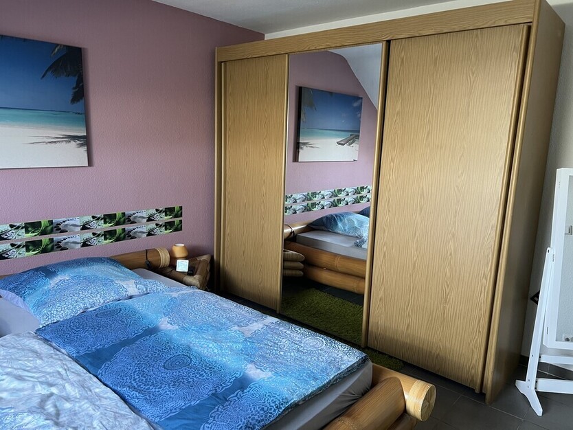 Moderne Dachgeschoßwohnung in ruhiger Lage
