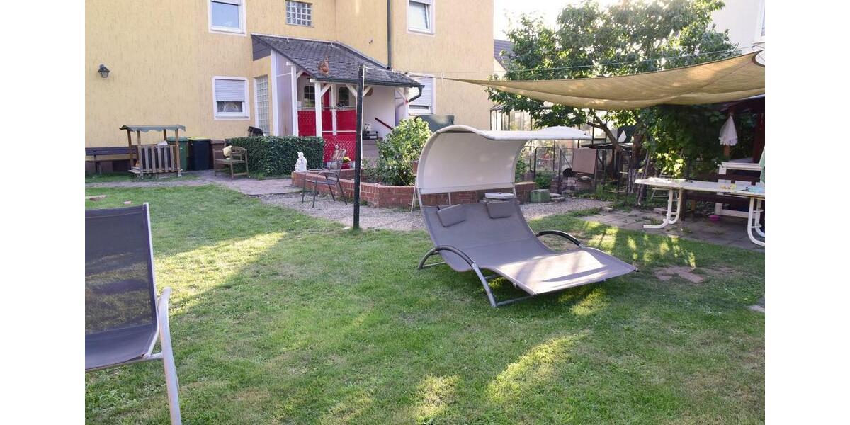 Dachgeschoßwohnung Oberasbach - 3.5 Zimmer, 75 m&sup2;, 950&euro; | Angebot:25873675