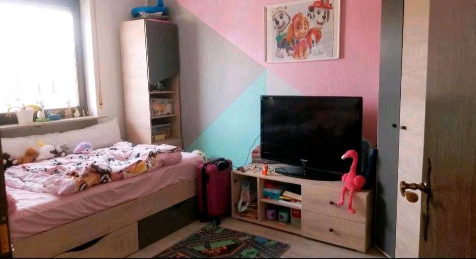 Etagenwohnung Üchtelhausen - 4 Zimmer, 115 m&sup2;, 750&euro; | Angebot:25973565