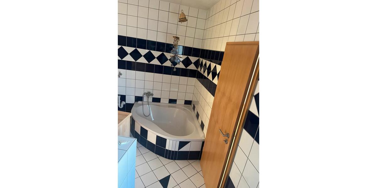 Etagenwohnung Beckingen - 2 Zimmer, 78 m&sup2;, 900&euro; | Angebot:24742616