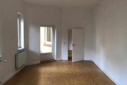 Grundsanierte, helle und geräumige EG-Wohnung im Gerichtsviertel 4 zimmer
