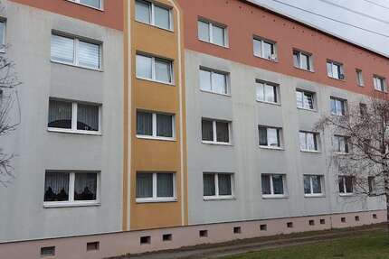 Wohnung Zeulenroda-Triebes Triebes - 3 Zimmer, 59 m&sup2;, 310&euro; | Angebot:25902955