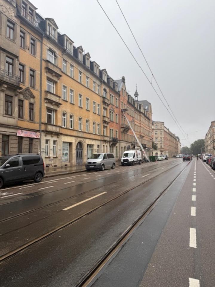 Große 2 Zimmerwohnung im sanierten Altbau zimmer