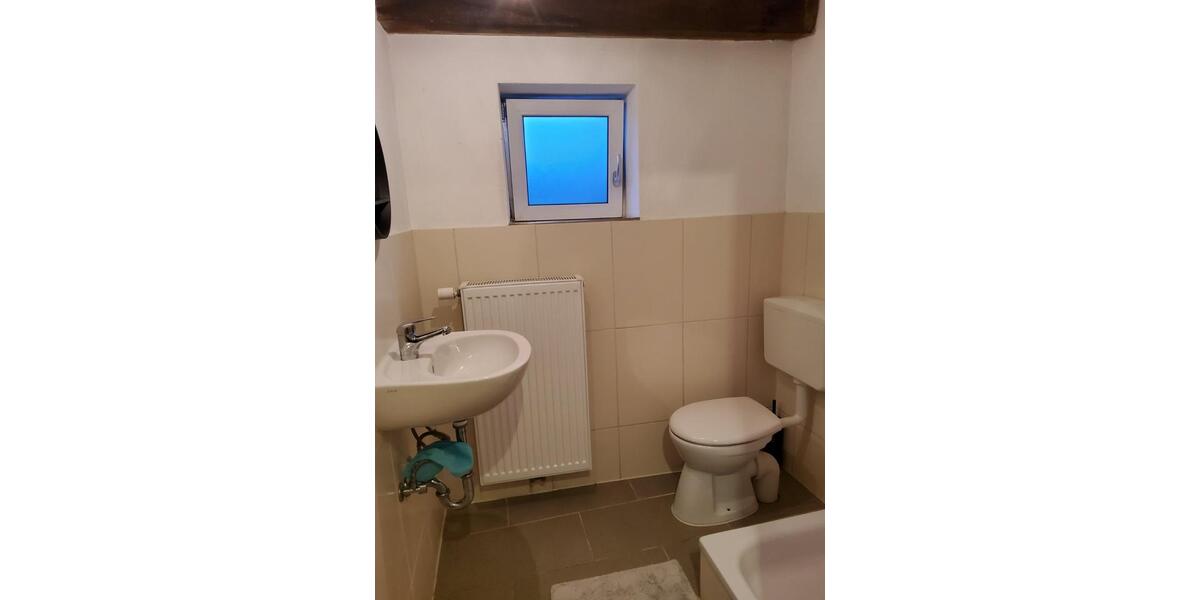 Wohnen auf Zeit Hadamar - 9 Zimmer, 140 m&sup2;, 18&euro; | Angebot:15849021