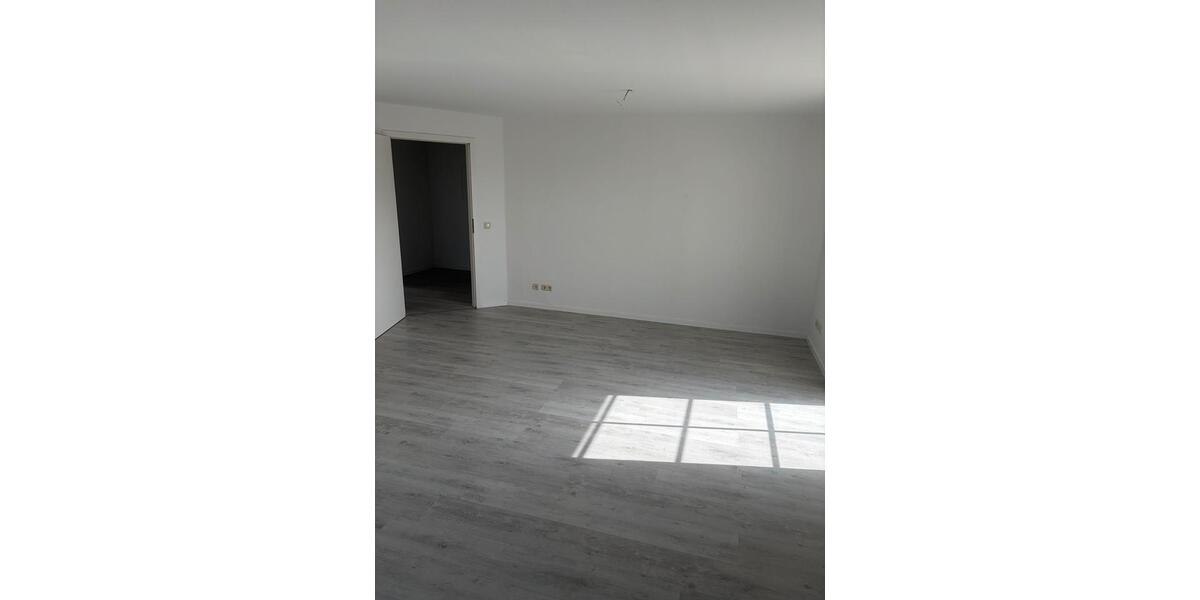 Etagenwohnung Sollstedt - 2 Zimmer, 55 m&sup2;, 565&euro; | Angebot:25432784
