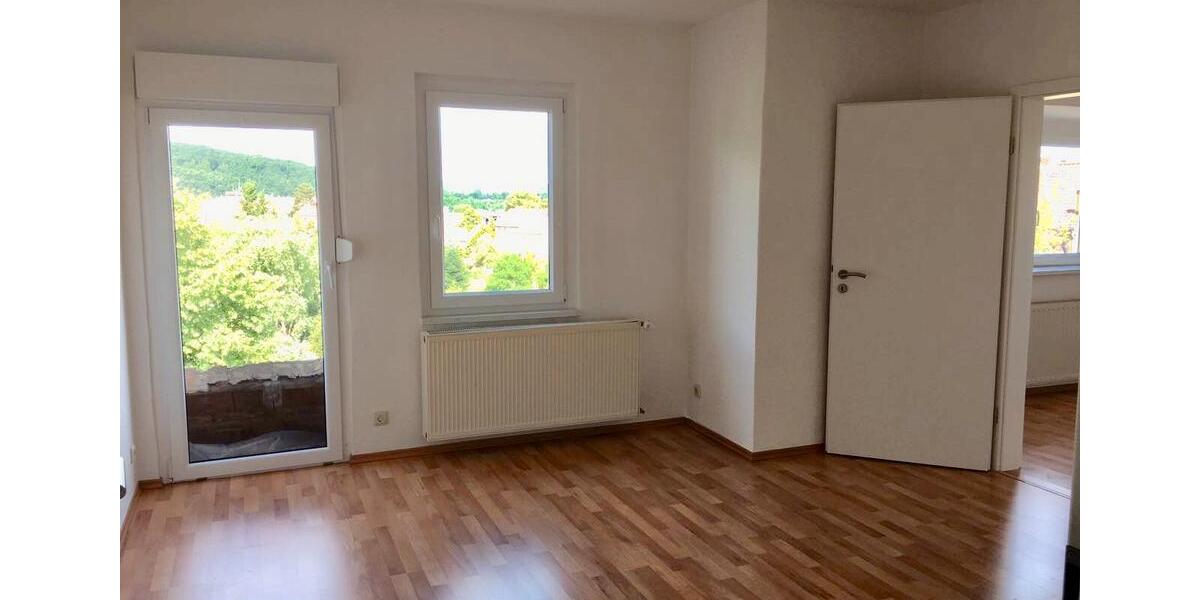 Dachgeschoßwohnung Thale - 3 Zimmer, 66 m&sup2;, 400&euro; | Angebot:24769930