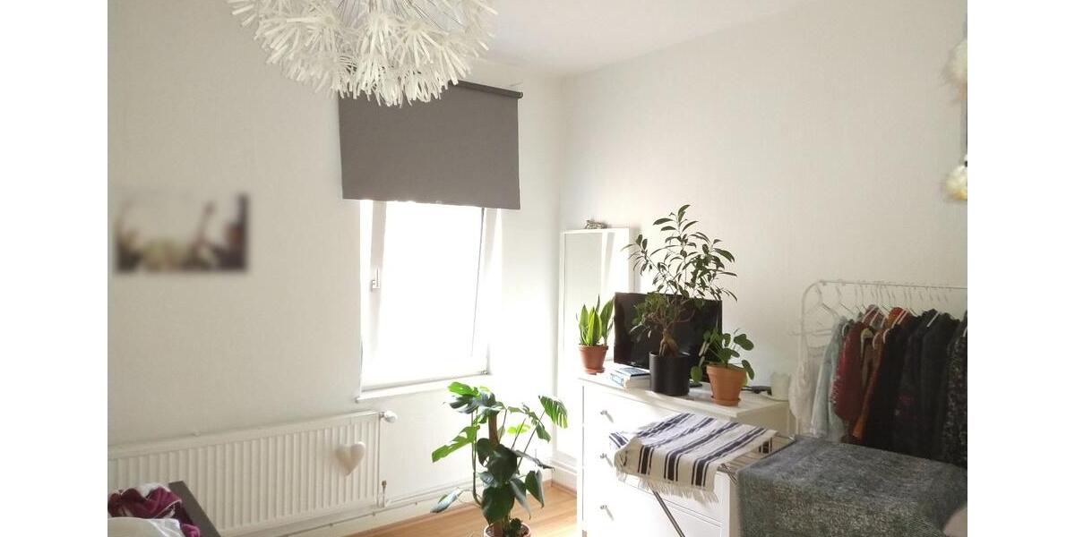 Sonnige Dachgeschosswohnung 3 zimmer