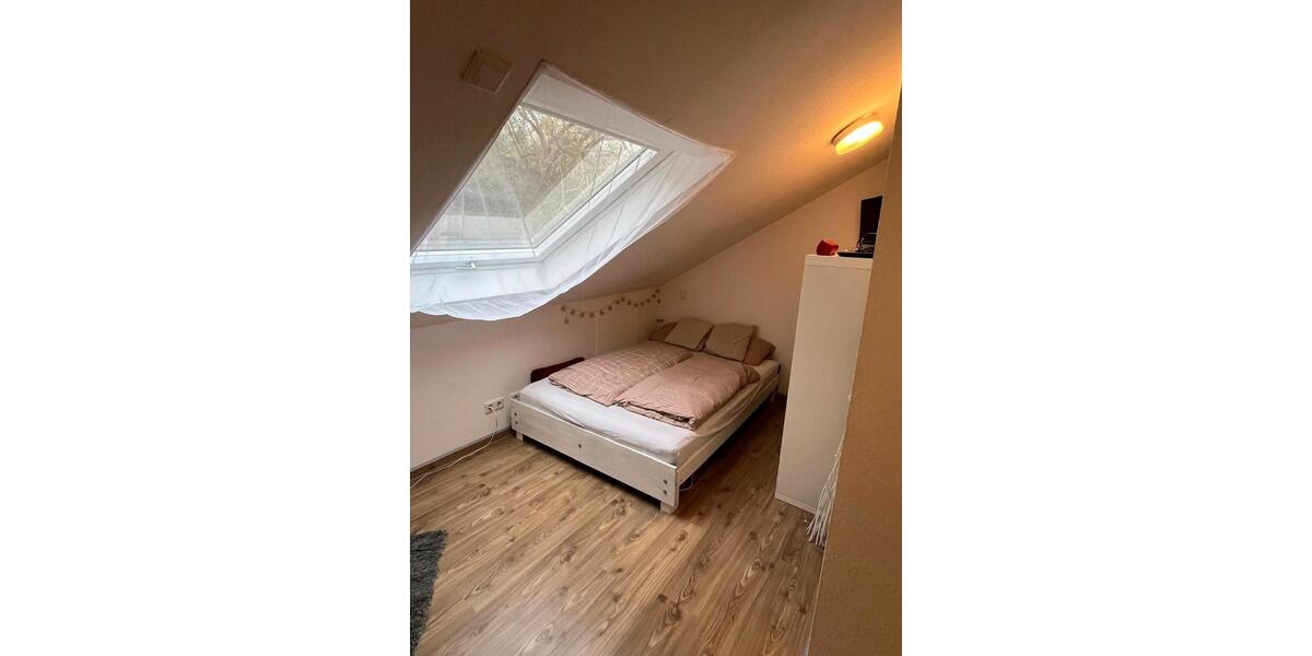 Dachgeschoßwohnung Großheubach - 2 Zimmer, 49 m&sup2;, 570&euro; | Angebot:26042048