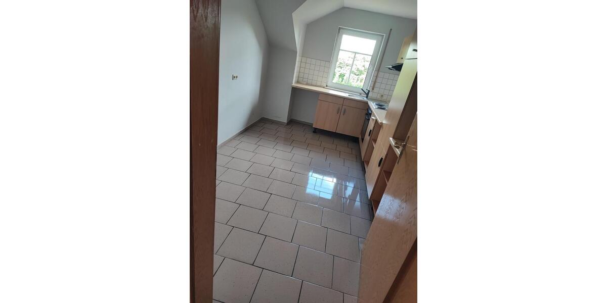 Dachgeschoßwohnung Bösel - 3 Zimmer, 82 m&sup2;, 790&euro; | Angebot:26604208