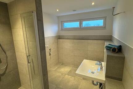 Wohnung Werdau - 3 Zimmer, 65 m&sup2;, 620&euro; | Angebot:25105395