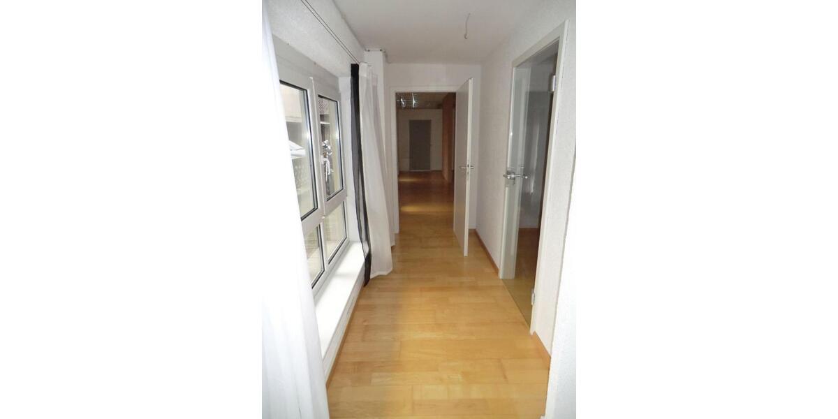 Großzügige 2 Zimmer EG Wohnung mit Terrasse 2 zimmer