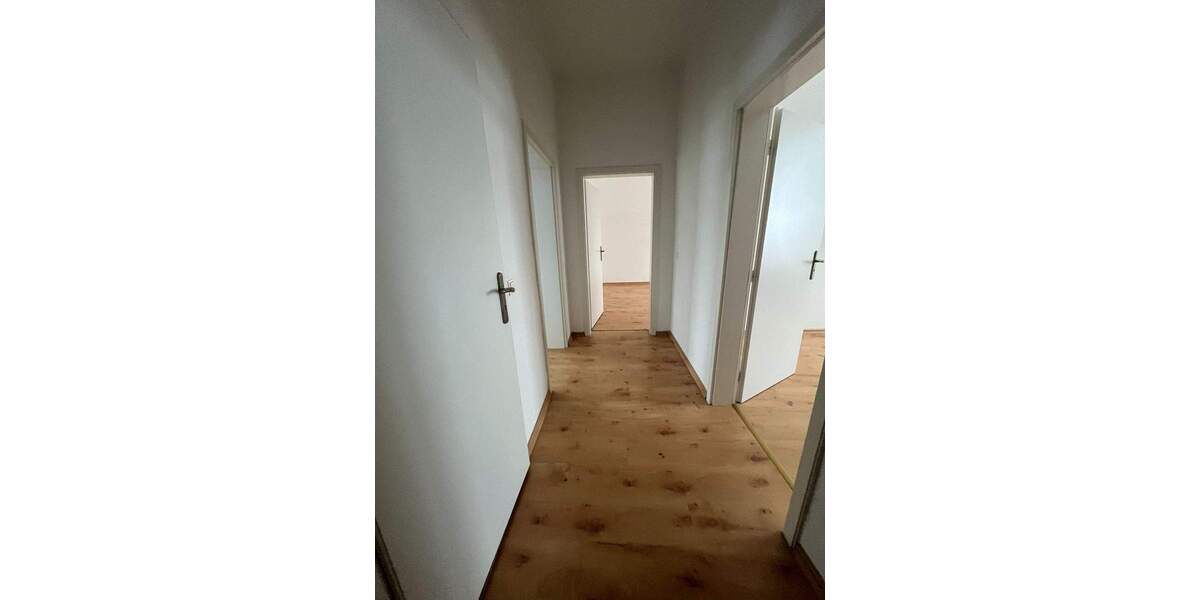 Etagenwohnung Halle (Saale) Ammendorf-Beesen - 2 Zimmer, 55 m&sup2;, 530&euro; | Angebot:26740596