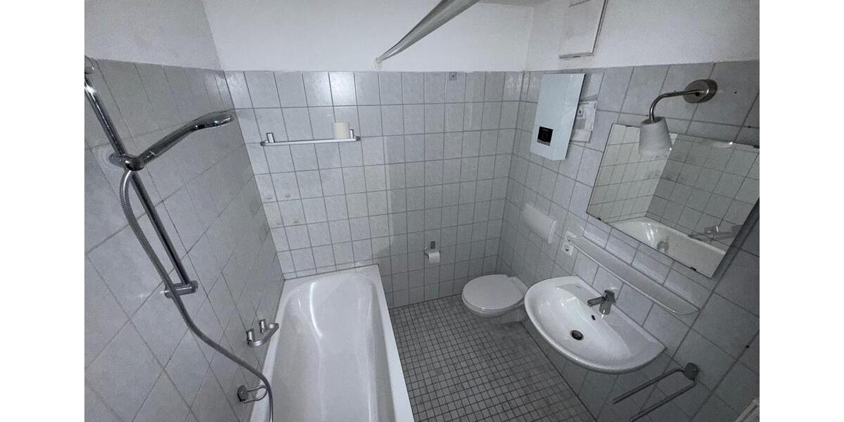 Erdgeschoßwohnung Wolfsburg - 2 Zimmer, 68 m&sup2;, 566&euro; | Angebot:24440693