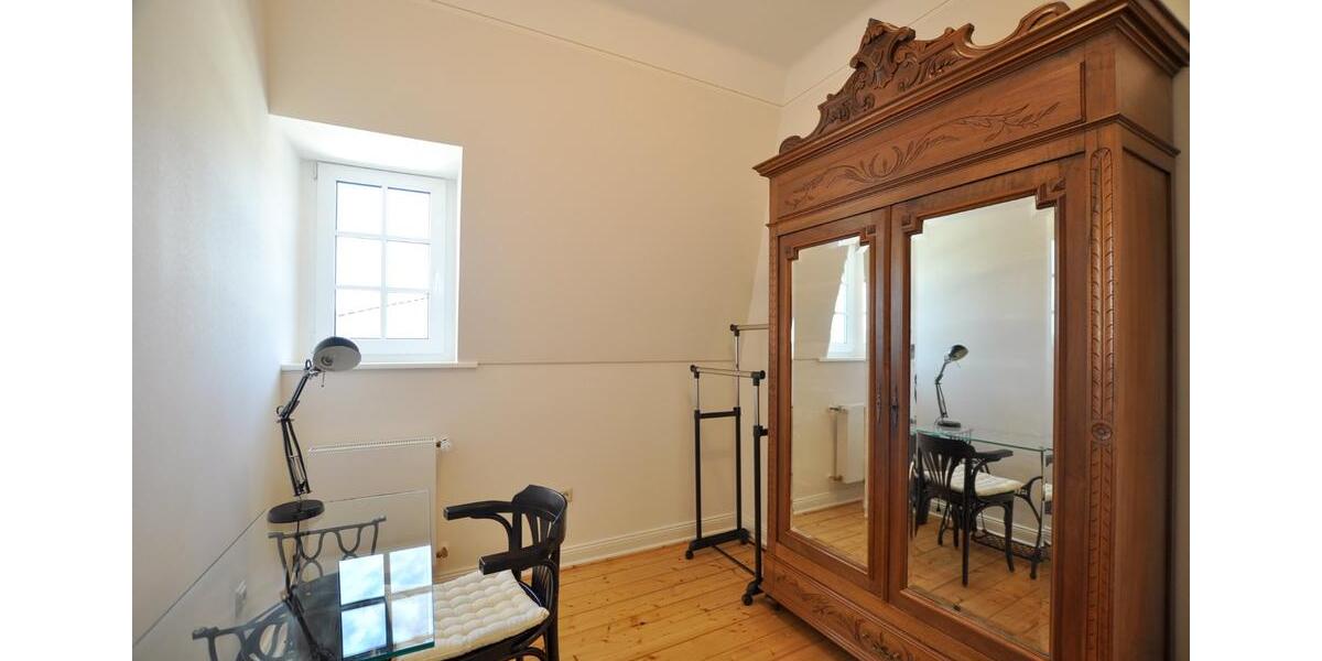 Wohnen auf Zeit Königswinter - 3 Zimmer, 68 m&sup2;, 1.350&euro; | Angebot:24641161